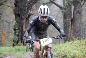 VTT : des conditions dantesques à Sainte-Sigolène pour les championnats régionaux de cross-country