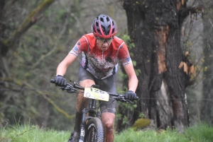 VTT : des conditions dantesques à Sainte-Sigolène pour les championnats régionaux de cross-country