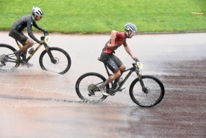 VTT : des conditions dantesques à Sainte-Sigolène pour les championnats régionaux de cross-country