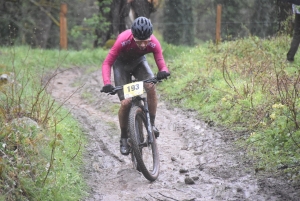 VTT : des conditions dantesques à Sainte-Sigolène pour les championnats régionaux de cross-country