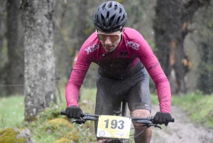 VTT : des conditions dantesques à Sainte-Sigolène pour les championnats régionaux de cross-country