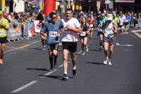 Plus de 1 000 coureurs sur l&#039;asphalte des 15 km du Puy