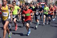 Plus de 1 000 coureurs sur l&#039;asphalte des 15 km du Puy