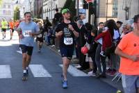 Plus de 1 000 coureurs sur l&#039;asphalte des 15 km du Puy