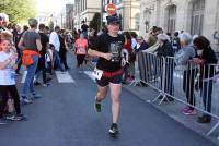 Plus de 1 000 coureurs sur l&#039;asphalte des 15 km du Puy