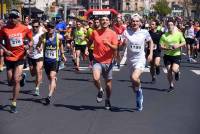 Plus de 1 000 coureurs sur l&#039;asphalte des 15 km du Puy