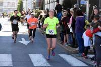 Plus de 1 000 coureurs sur l&#039;asphalte des 15 km du Puy