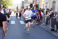 Plus de 1 000 coureurs sur l&#039;asphalte des 15 km du Puy