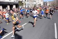 Plus de 1 000 coureurs sur l&#039;asphalte des 15 km du Puy