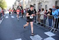 Plus de 1 000 coureurs sur l&#039;asphalte des 15 km du Puy