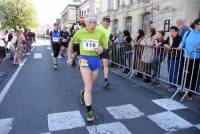 Plus de 1 000 coureurs sur l&#039;asphalte des 15 km du Puy