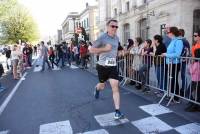 Plus de 1 000 coureurs sur l&#039;asphalte des 15 km du Puy