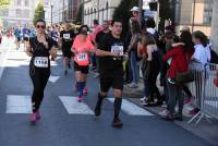 Plus de 1 000 coureurs sur l&#039;asphalte des 15 km du Puy