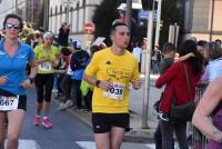 Plus de 1 000 coureurs sur l&#039;asphalte des 15 km du Puy