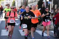 Plus de 1 000 coureurs sur l&#039;asphalte des 15 km du Puy