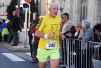 Plus de 1 000 coureurs sur l&#039;asphalte des 15 km du Puy