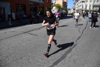 Plus de 1 000 coureurs sur l&#039;asphalte des 15 km du Puy