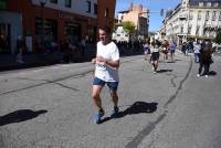 Plus de 1 000 coureurs sur l&#039;asphalte des 15 km du Puy