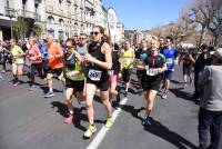 Plus de 1 000 coureurs sur l&#039;asphalte des 15 km du Puy