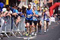 Plus de 1 000 coureurs sur l&#039;asphalte des 15 km du Puy