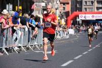 Plus de 1 000 coureurs sur l&#039;asphalte des 15 km du Puy