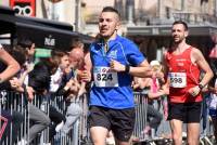 Plus de 1 000 coureurs sur l&#039;asphalte des 15 km du Puy