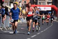 Plus de 1 000 coureurs sur l&#039;asphalte des 15 km du Puy