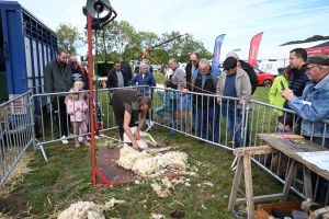 Saint-Julien-du-Pinet : le monde agricole célébré