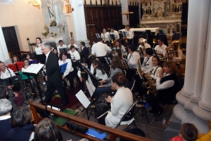 Bas-en-Basset : l&#039;orchestre junior et l&#039;harmonie remplissent l&#039;église