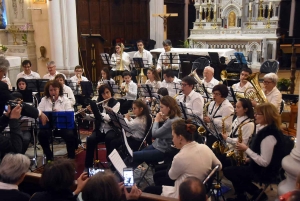 Bas-en-Basset : l&#039;orchestre junior et l&#039;harmonie remplissent l&#039;église