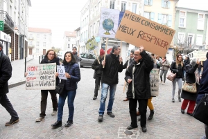 Monistrol-sur-Loire : une centaine de marcheurs pour défendre le climat