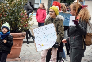 Monistrol-sur-Loire : une centaine de marcheurs pour défendre le climat