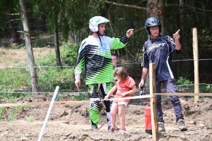 Bas-en-Basset : des pilotes en équilibre sur le 4x4 trial