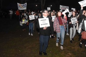 Monistrol-sur-Loire : une manifestation nocturne du lycée public à la mairie