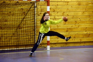 Handball : Monistrol réagit et remporte sa première victoire dans la poule de maintien