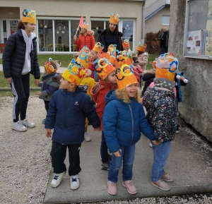 Les Villettes : un Mardi-Gras sportif à l&#039;école Saint-Louis