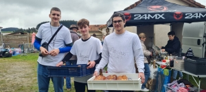 La Chapelle-d&#039;Aurec : le marché aux bonnes affaires dans les rues du village