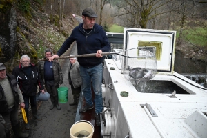 Yssingeaux : deux rivières fermées à la pêche en 2023, des truites rajoutées dans l&#039;Auze