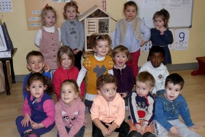 Des hôtels à insectes installés à l’école de Grazac