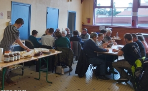 Bas-en-Basset : 88 doublettes pour le concours de coinche de l&#039;école privée