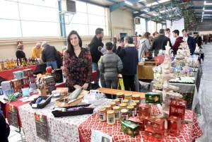 Dunières : des cadeaux à petits prix à poser au pied du sapin