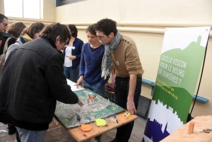 Dunières : des cadeaux à petits prix à poser au pied du sapin