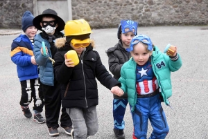 Riotord : des enfants doublement masqués pour Mardi-Gras