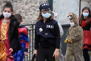 Riotord : des enfants doublement masqués pour Mardi-Gras