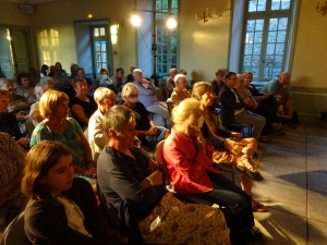 Salle pleine pour Malinga au Château des Evêques de Monistrol