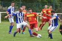 Foot : Les Villettes/Sainte-Sigolène, un match nul, deux maintiens