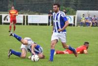 Foot : Les Villettes/Sainte-Sigolène, un match nul, deux maintiens