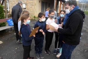 Saint-Julien-Chapteuil : les Copains, premiers écoliers dans la course des droits de l&#039;enfant