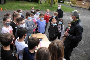 Saint-Julien-Chapteuil : les Copains, premiers écoliers dans la course des droits de l&#039;enfant