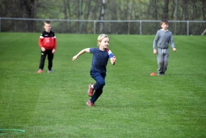 Saint-Julien-Chapteuil : les Copains, premiers écoliers dans la course des droits de l&#039;enfant